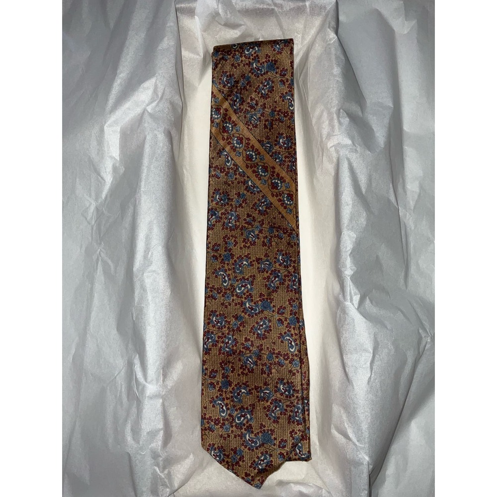 VINTAGE Pierre Cardin 100% Imported Silk Tie